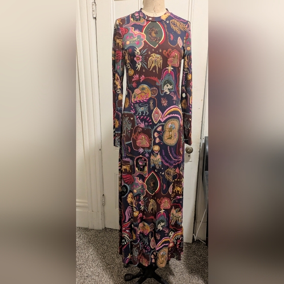 FARM Rio Dresses & Skirts - Far Rio Multicolor Artsy Surreal Land Long Sleeve Maxi Dress Medium